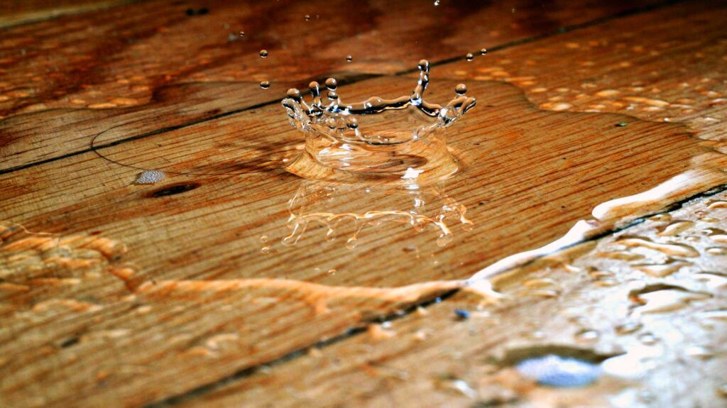 Detect a leak inside your house